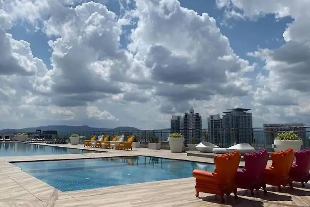 Skypool Couple Suite In Sri Hartamas Kl Kuala Lumpur